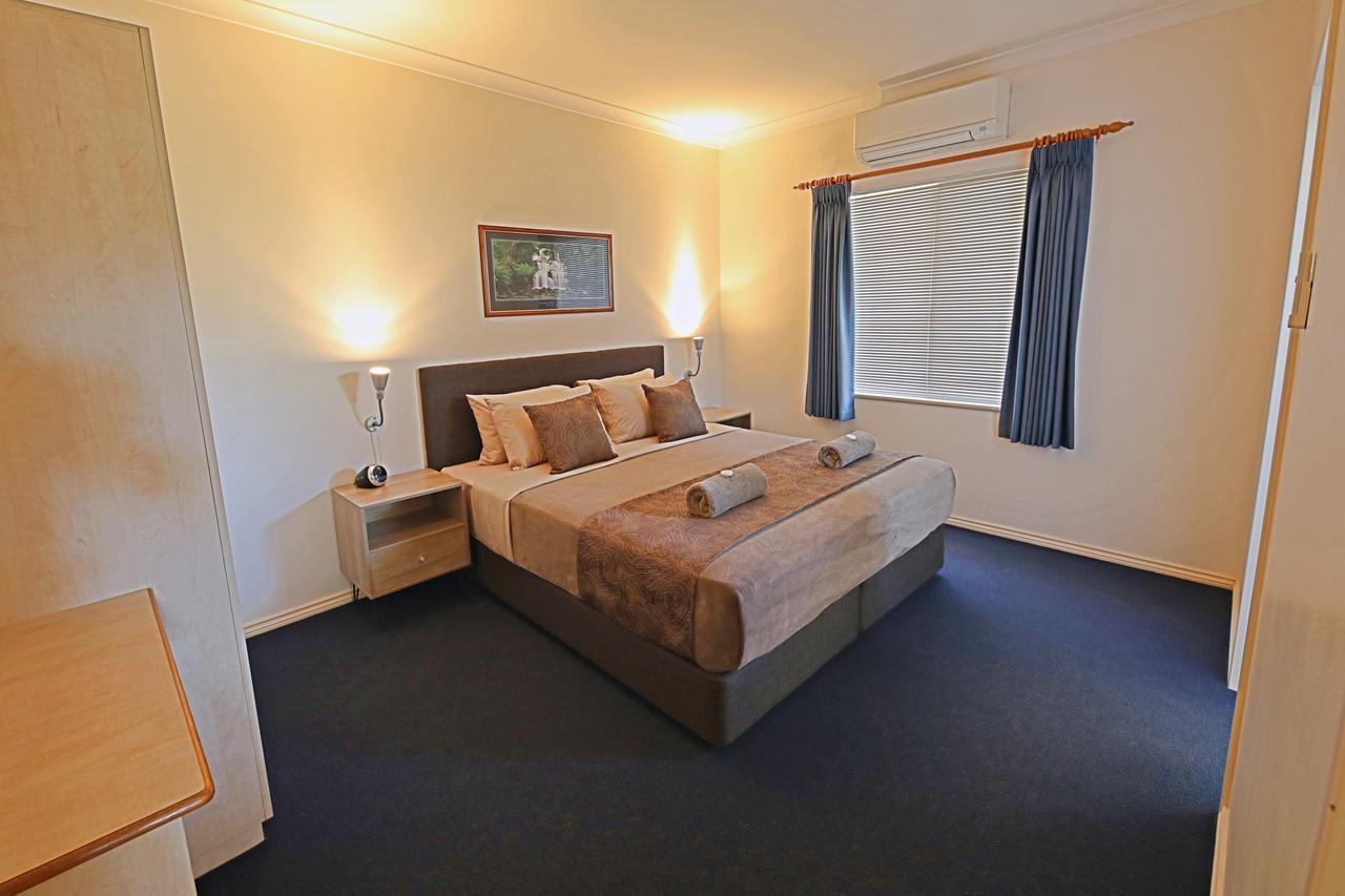 Lakeview Apartments Кунунура Екстериор снимка