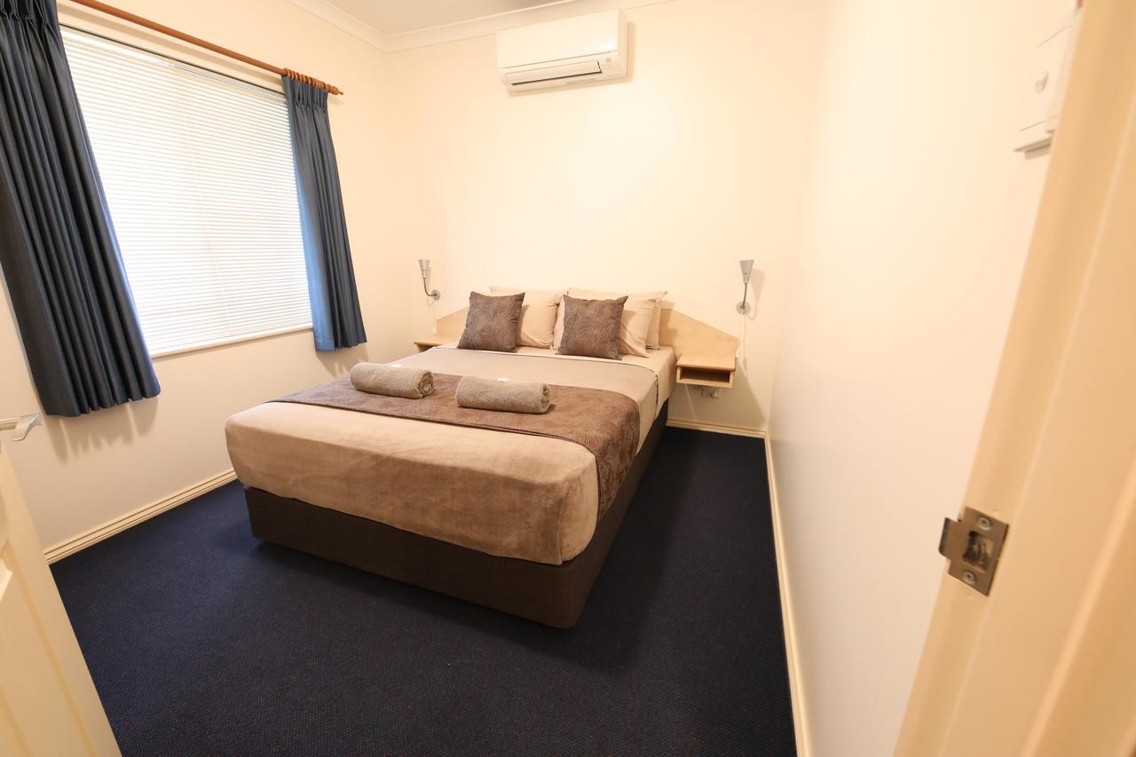 Lakeview Apartments Кунунура Екстериор снимка