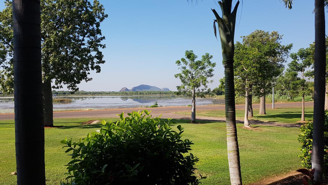 Lakeview Apartments Кунунура Екстериор снимка